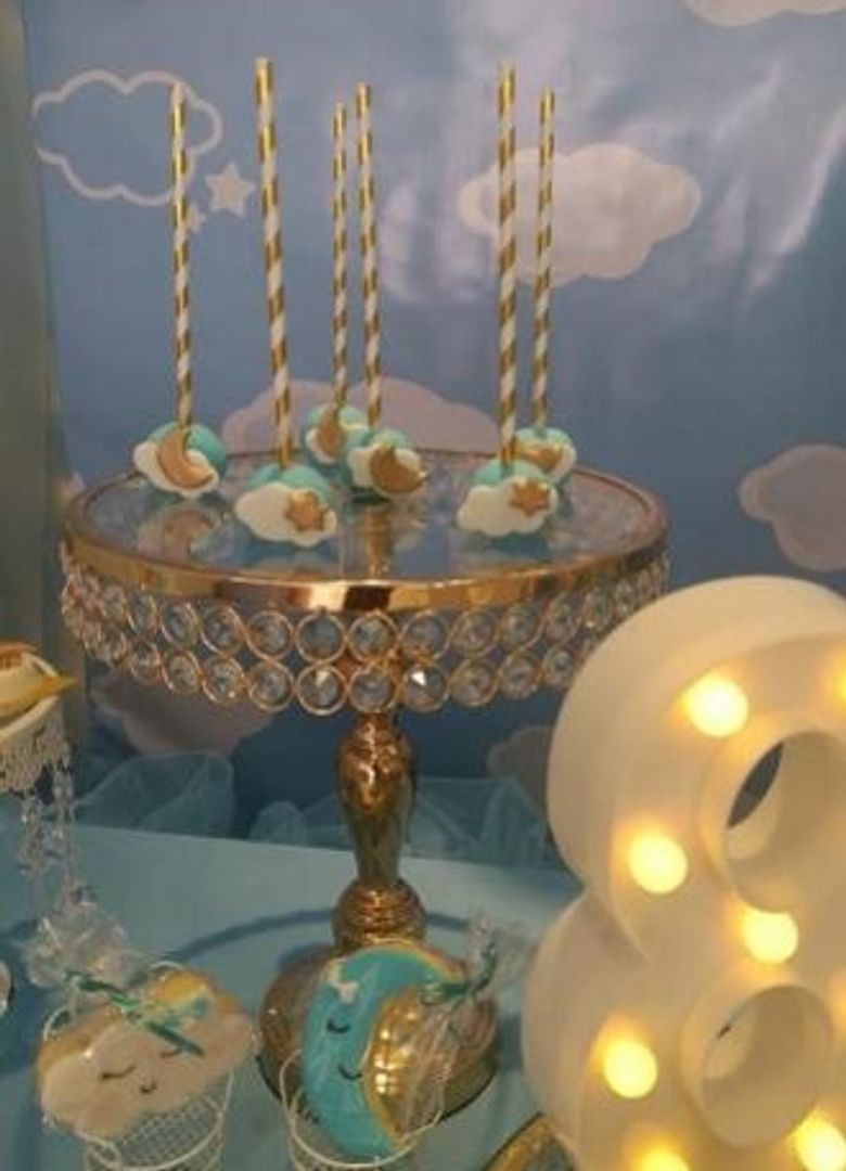 Set de tres bases en metal color dorado con espejo