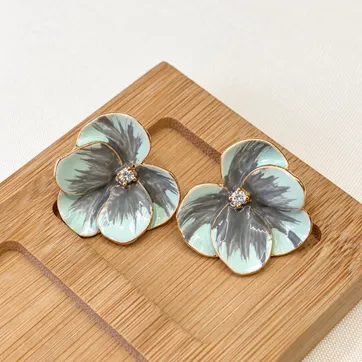 Imagen del producto Arete flor azul 
