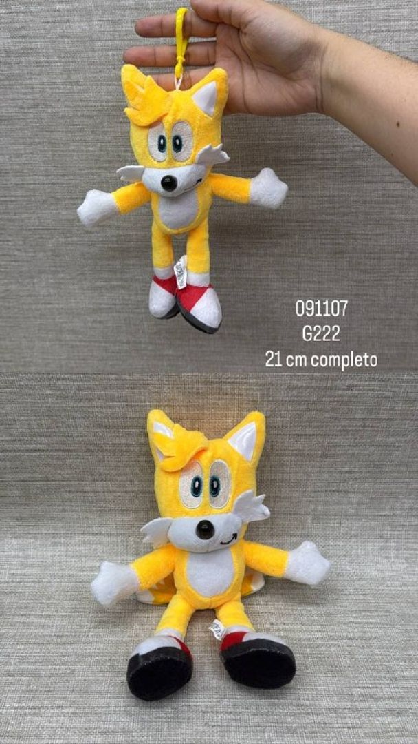 LLAVERO DE FAMILIA DE SONIC 21 CM