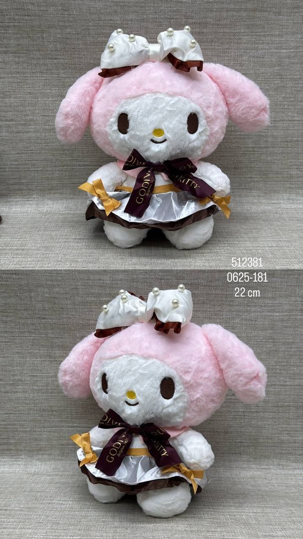 COLECCIÓN SANRIO CON VESTIDO (MELODY) 22 CM
