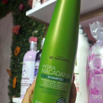 Imagen del producto Shampoo Hidratación Macadamia Be Natural