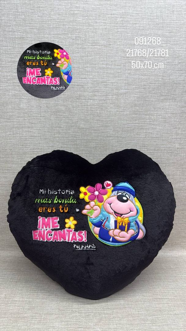 COJIN DE CORAZON SURTIDO (PELANAS) 50 x 70 CM