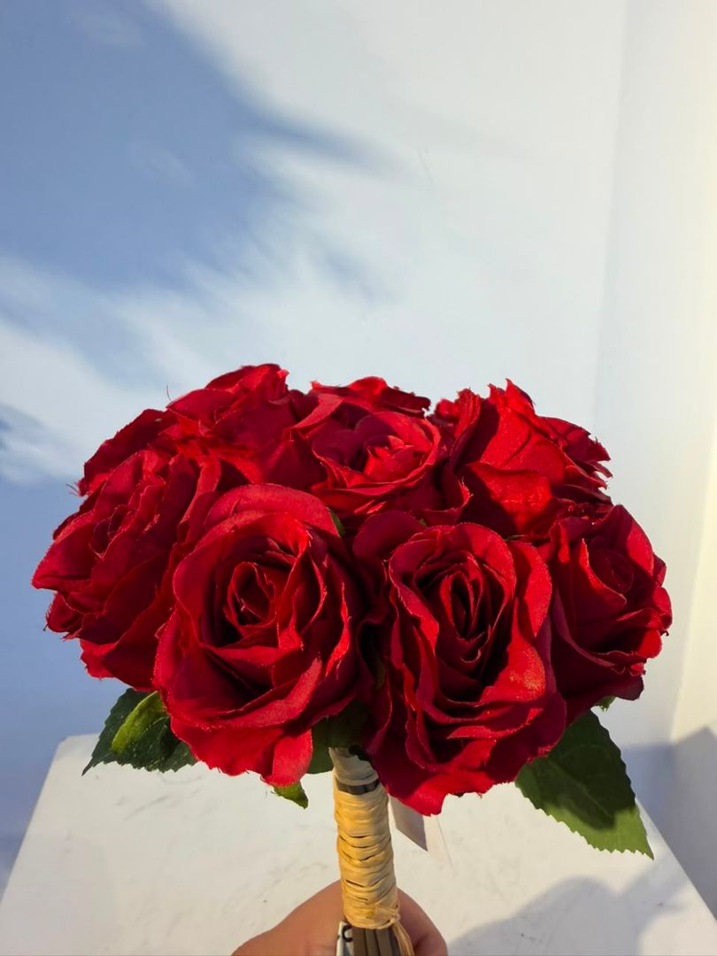 BOQUET X 12 ROSAS ROJA