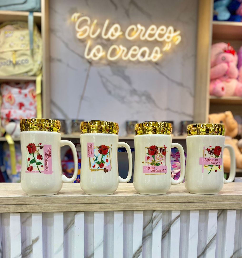 MUG TAPA ESPEJO ROSAS