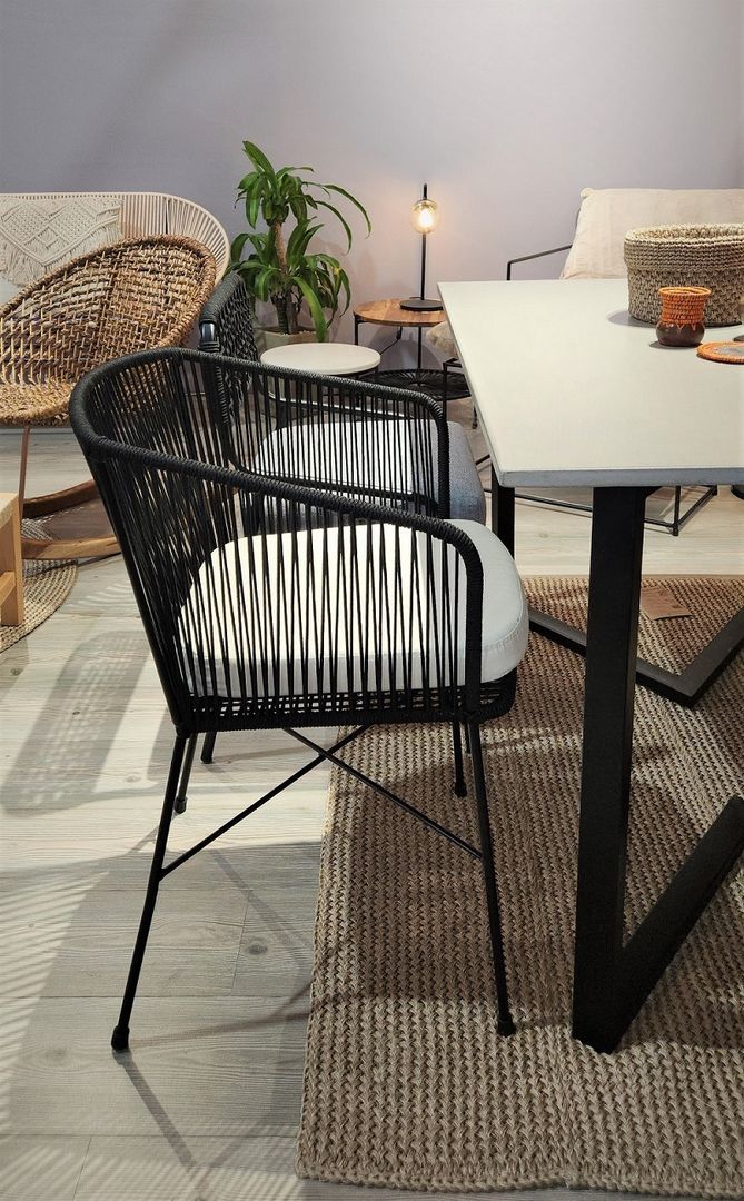 SILLA CÚBICA CON COJÍN