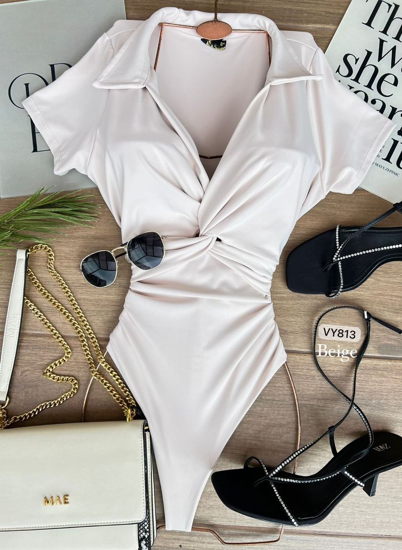 BODY CON CUELLO NUDO ADELANTE  VY813
