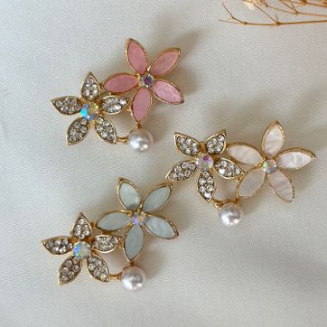 Imagen del producto Prendedor flor triple 