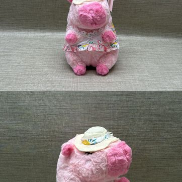 Imagen del producto CAPIBARA ROSADA CON ACCESORIOS 23 CM