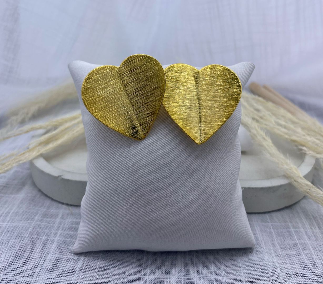 Topo corazón, bronce con baño de oro 