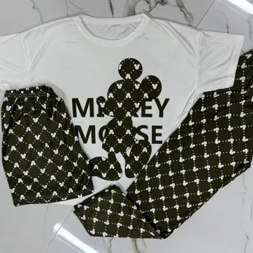 Imagen del producto pijama 3 piezas 