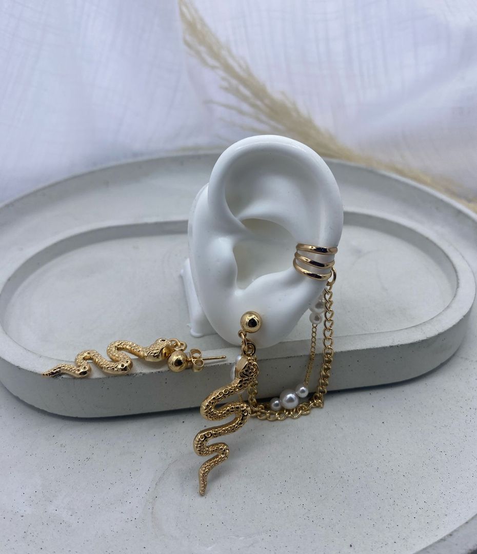 Earcuff con topo serpiente, oro rosa 