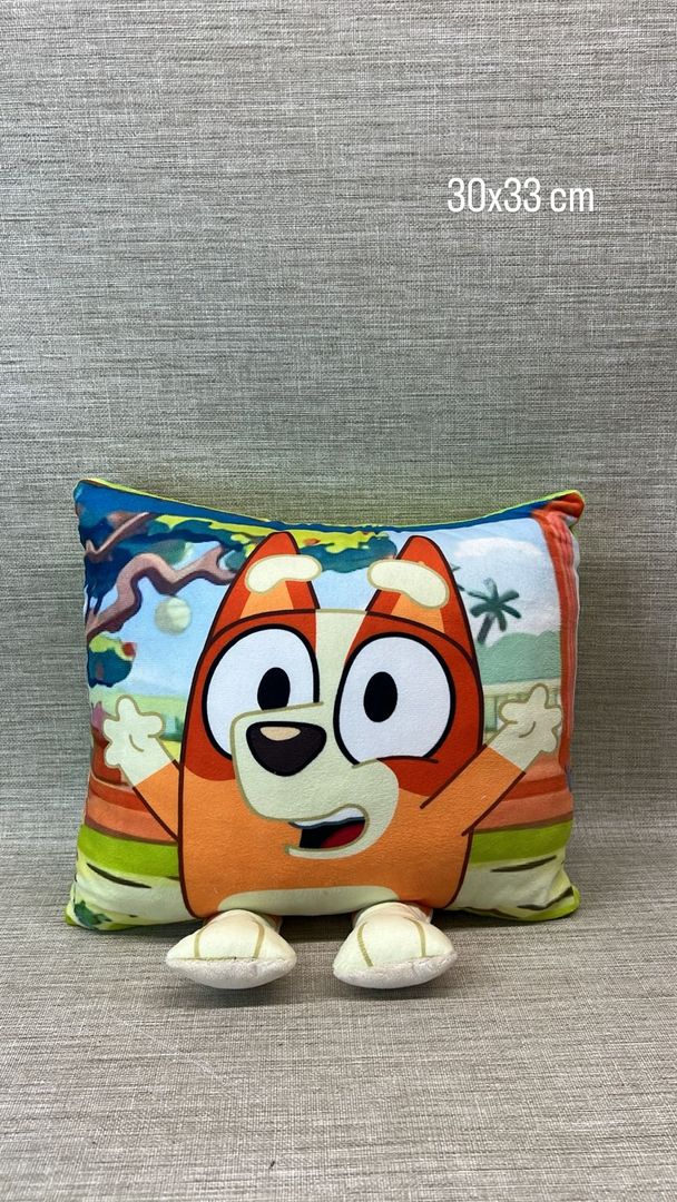 COJIN DE PATAS ( BINGO)