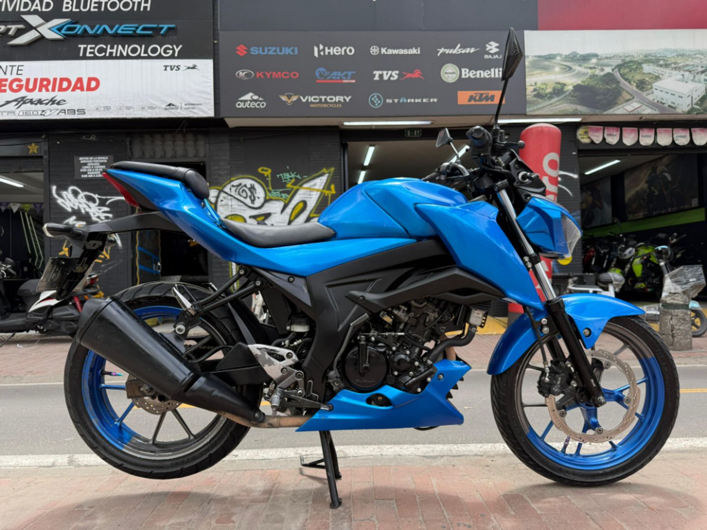 GSX - S 150 