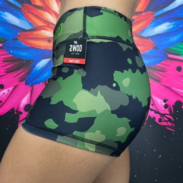 BOOTY SHORT CAMO MILITAR  - imagen 1