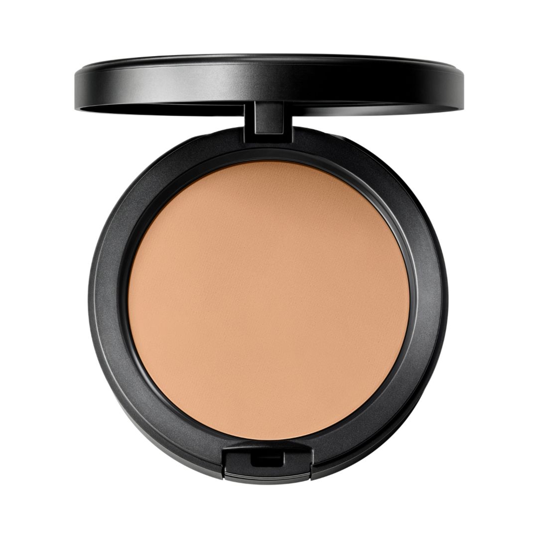 STUDIO FIX POWDER NC18