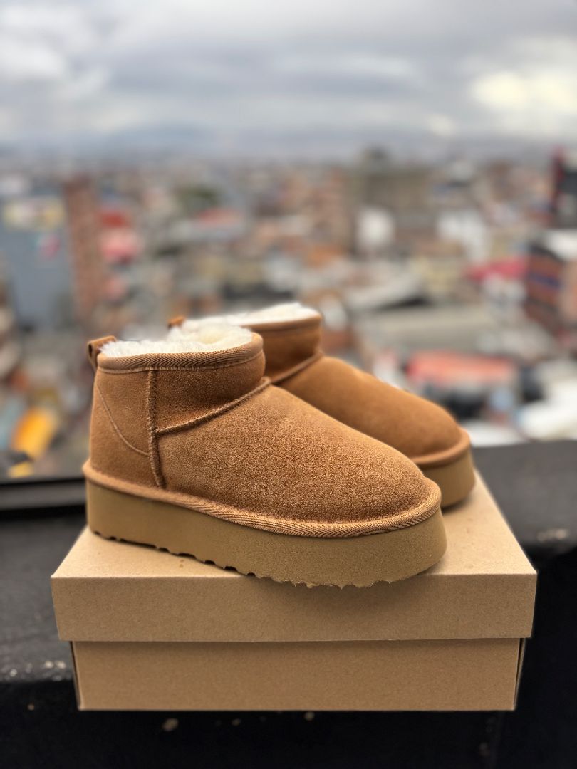 BOTA RÍO TIPO UGG