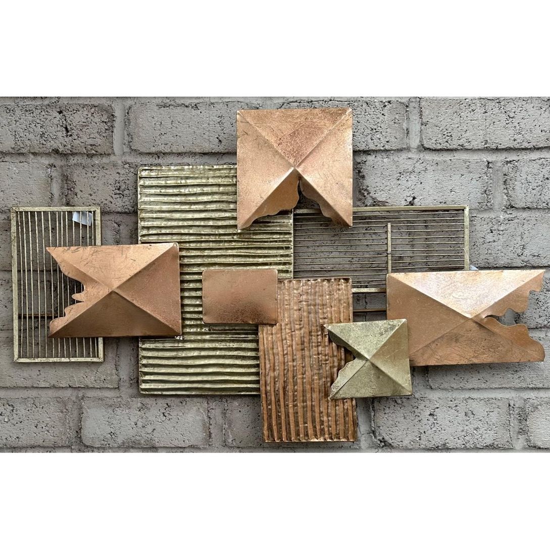 Cuadro para pared en latón.