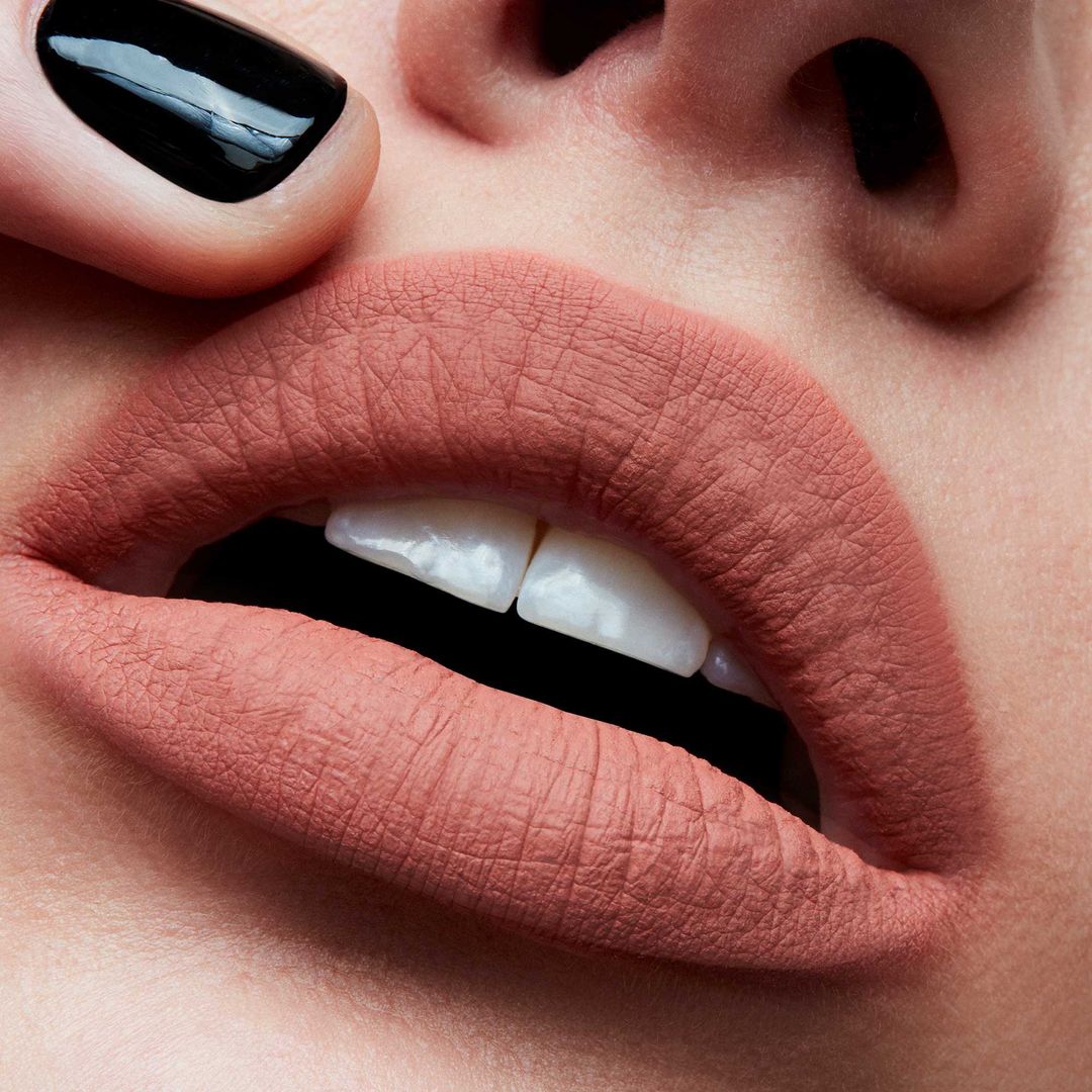 Labial Líquido Retro Matte Liquid - LadyBeGod