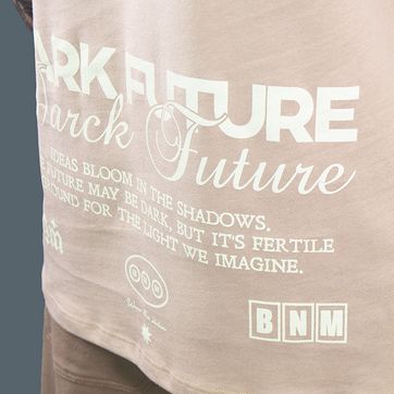 C. SLIM EST DARK FUTURE - imagen 2