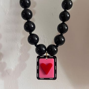 Imagen del producto Collar negro corazón 