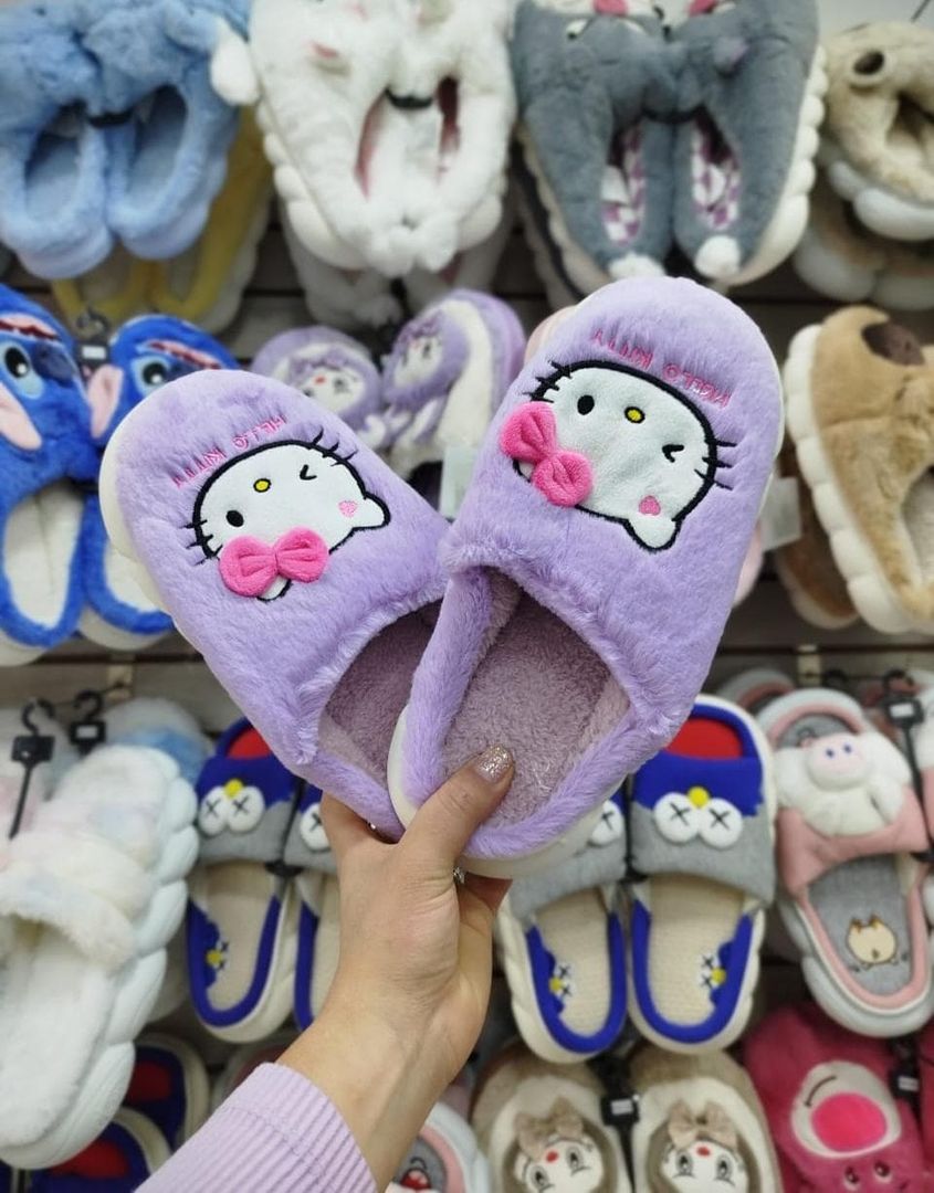 PANTUFLAS HELLO KITTY LILA