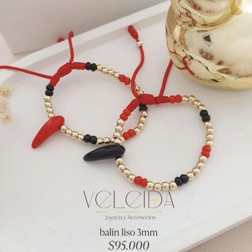 Imagen del producto Manilla azabache diente 