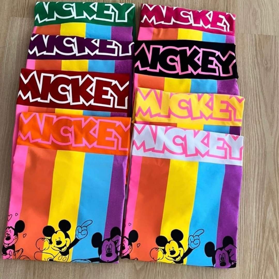 Camiseta de Dama y Niña. 