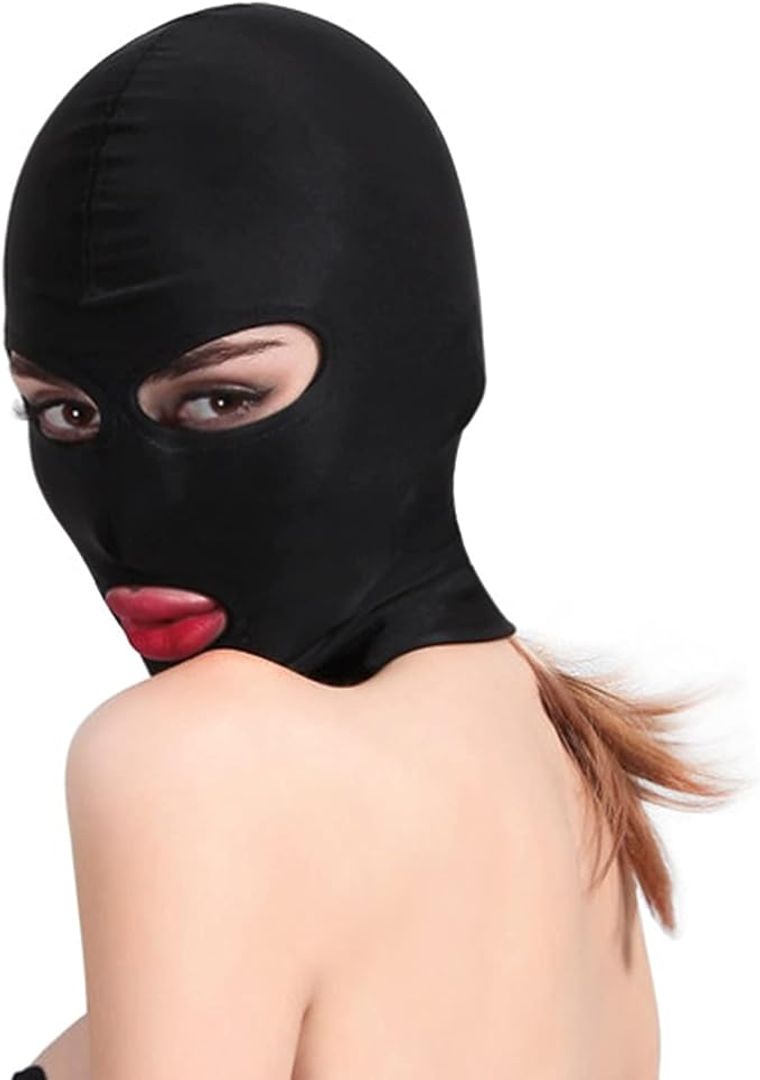 CAPUCHA CON OJOS Y BOCA ABIERTOS 