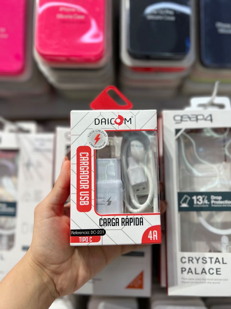 CARGADOR CARGA RÁPIDA DAICOM 