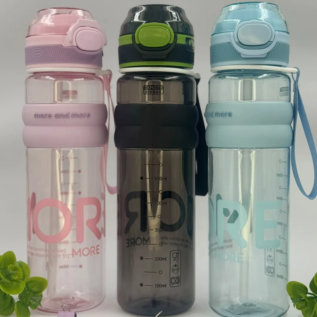 TERMO PLASTICO MORE AND MORE 950ml REF 2605031