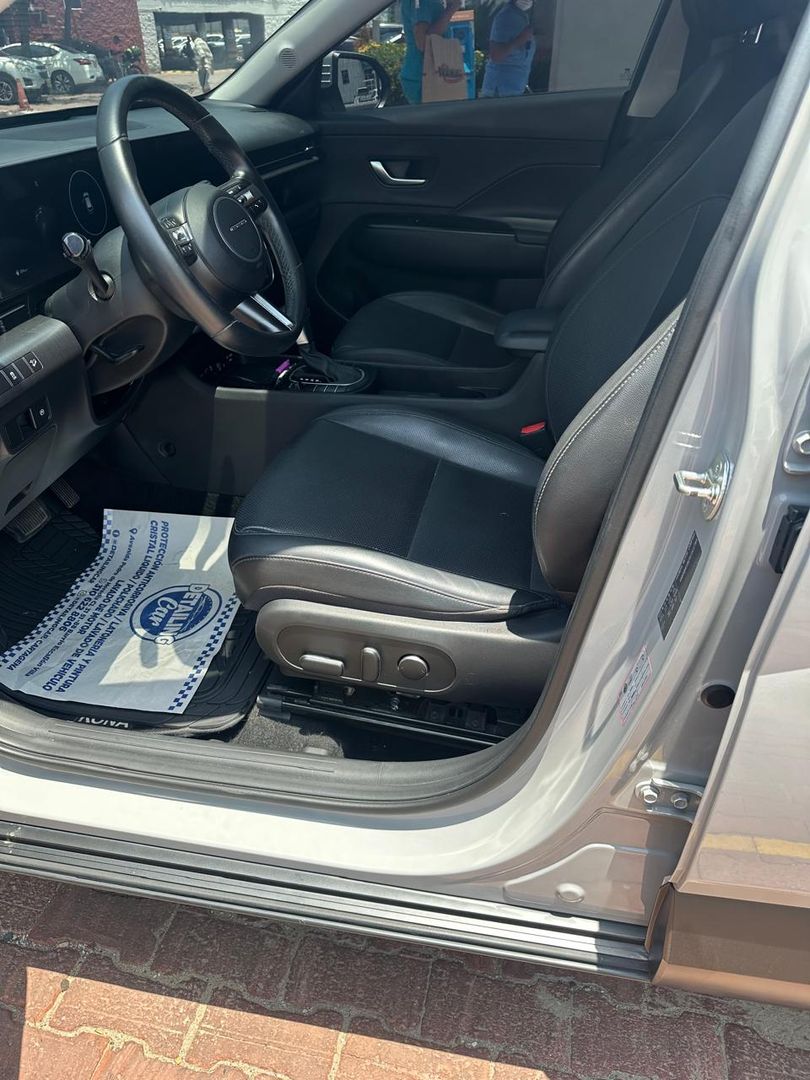 HYUNDAI KONA LIMITED 2025