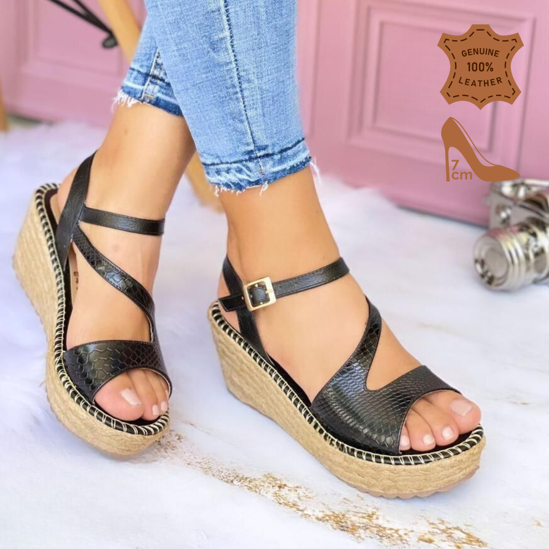 Sandalia en cuero 100%