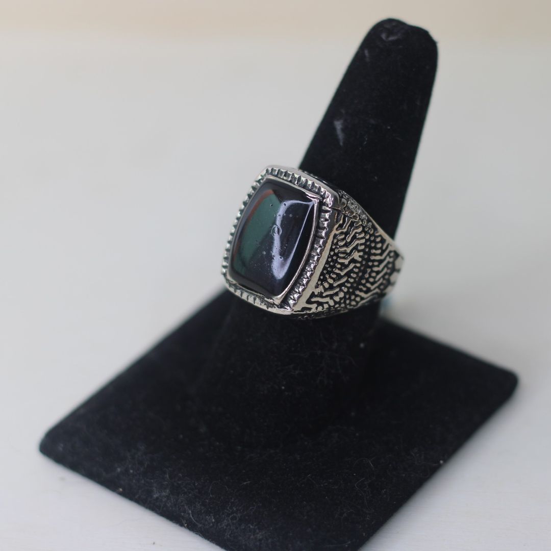 ANILLO CUADRADO PIEDRA NEGRA