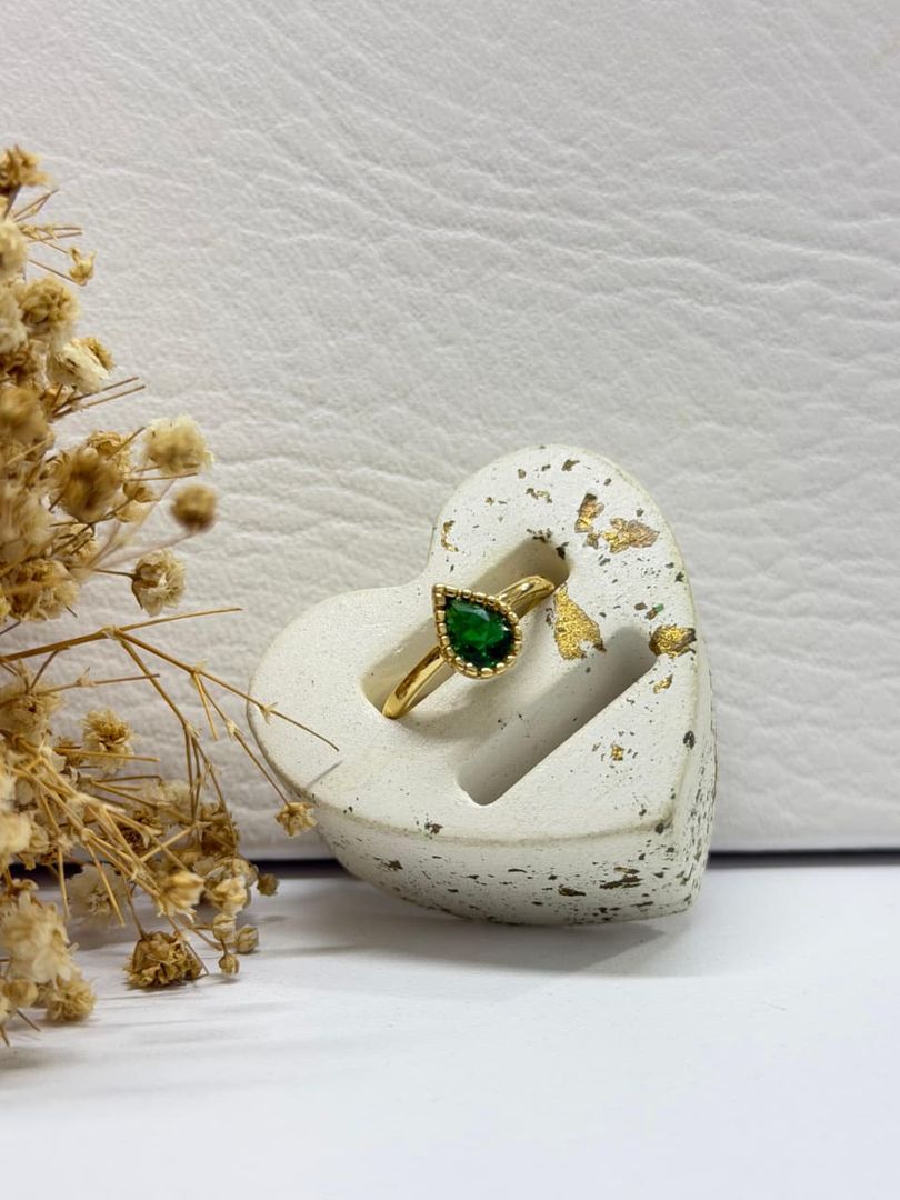 Anillo gota pierda verde