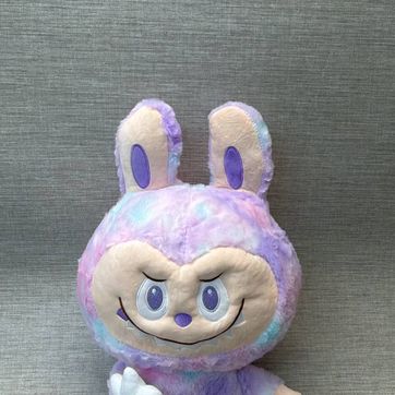 Imagen del producto LABUBU MULTICOLOR 55 CM