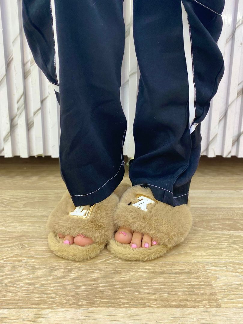 PANTUFLAS  LOUS VUITTON 