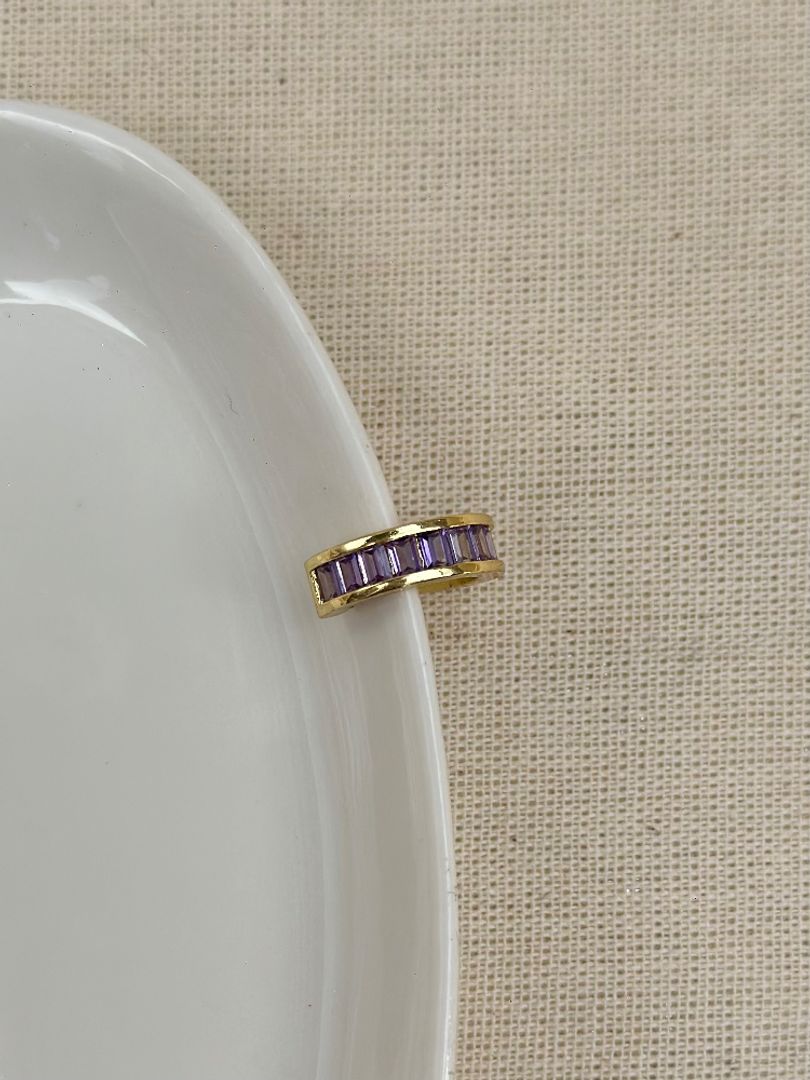 Earcuff línea morado 