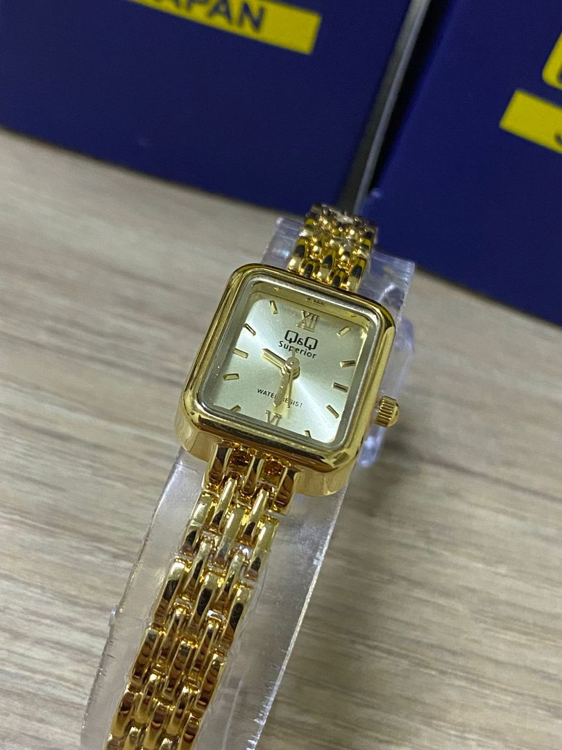RELOJ QYQ SUPERIOR  original 
