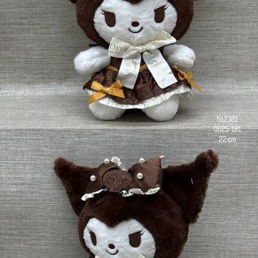 Imagen del producto COLECCIÓN SANRIO CON VESTIDO (KUROMI) 22 CM