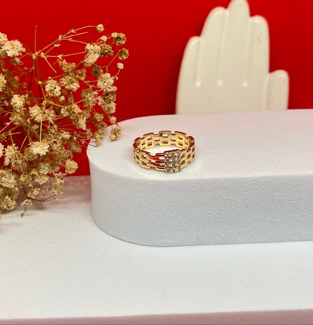 Anillo cruzado circon cuadrado