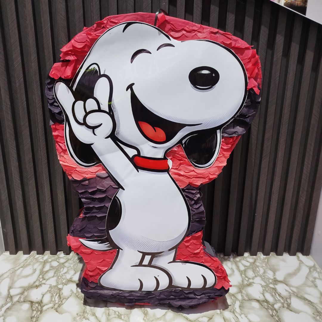 PIÑATA EMPLANTILLADA SNOOPY