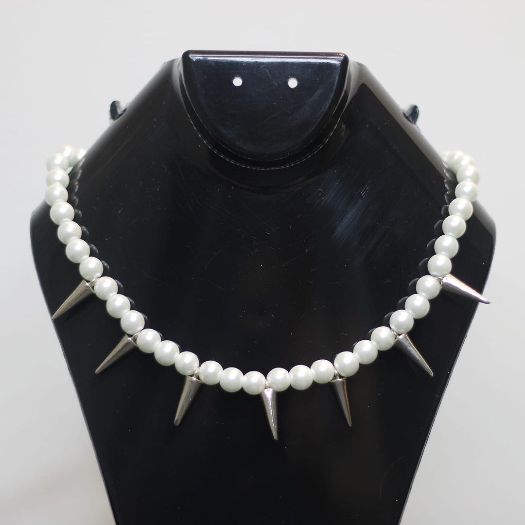 CADENA PERLAS Y PUAS