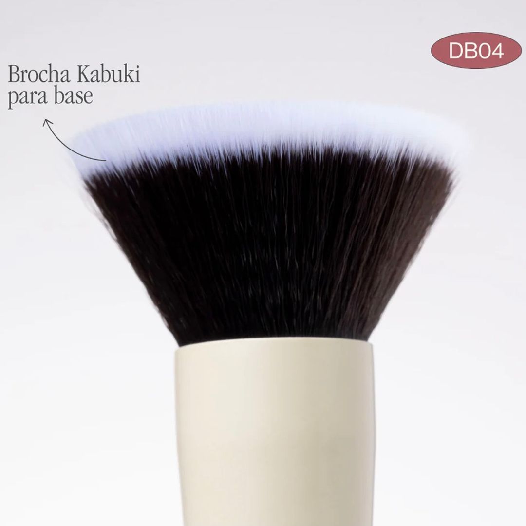 BROCHA DÚO BASE Y CORRECTOR ATENEA DB04
