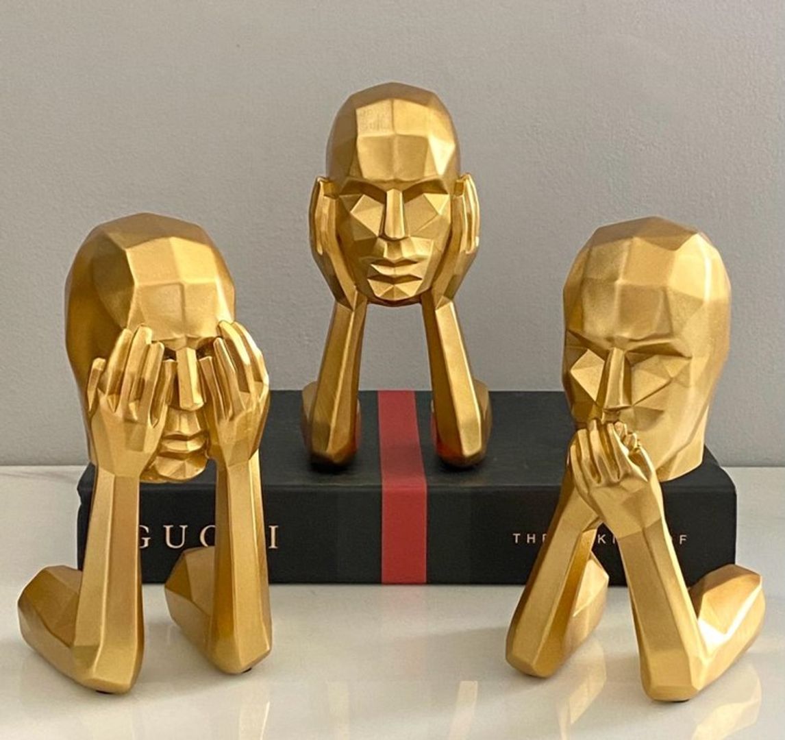 Set de  3 Adornos cubista en resina dorada
