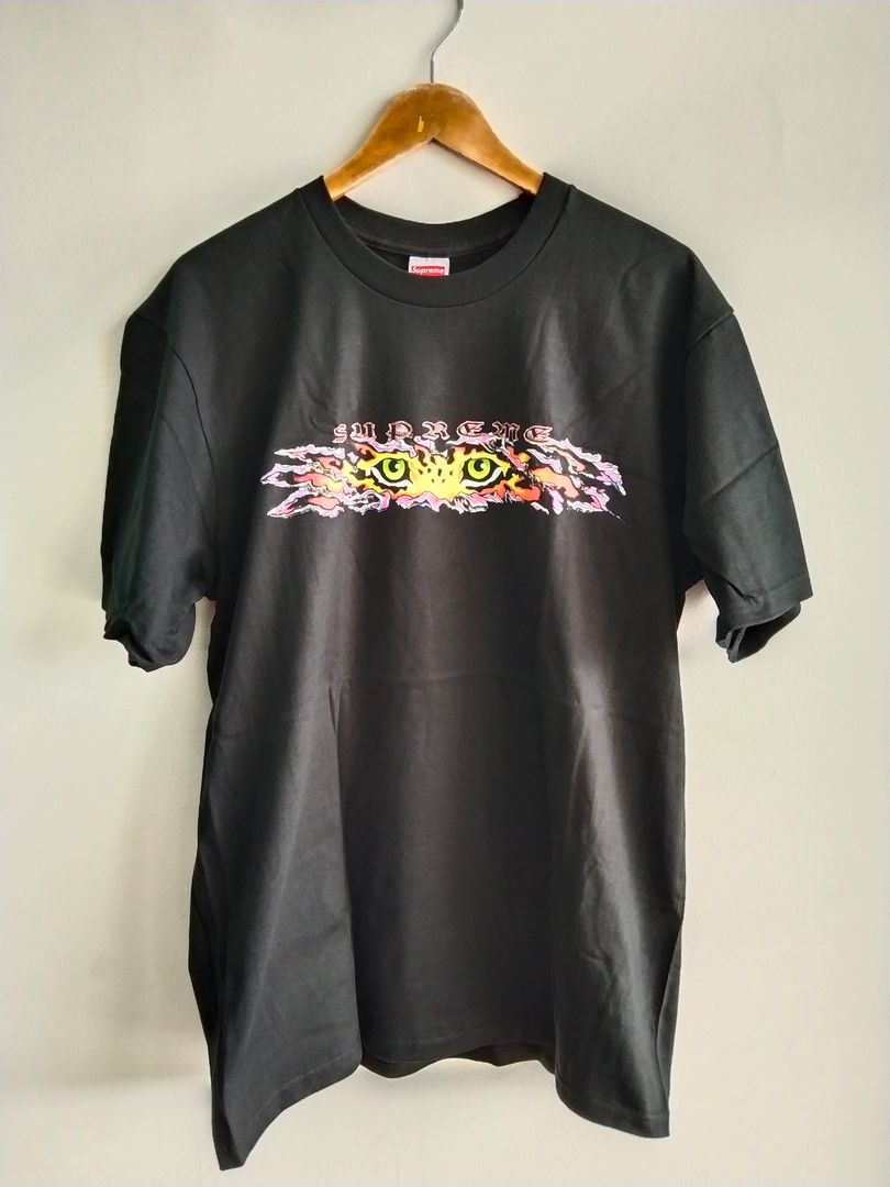 SUPREME "OJOS" (TALLA L)