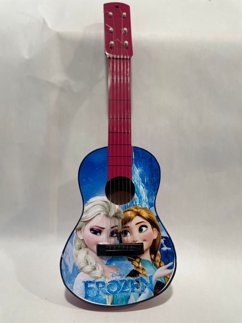 GUITARRA PERSONAJE