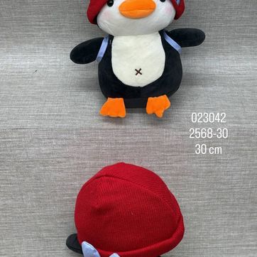 Imagen del producto PINGUINO CON GORRO Y BOLSO 30 CM