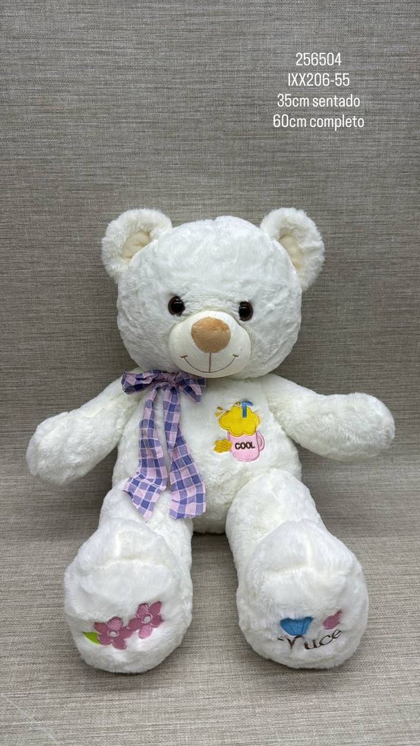 OSO BLANCO CON BORDADO DE 60 CM