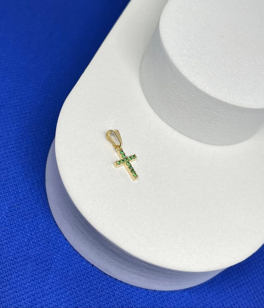 Dije cruz circon verde pequeña 1.7cm