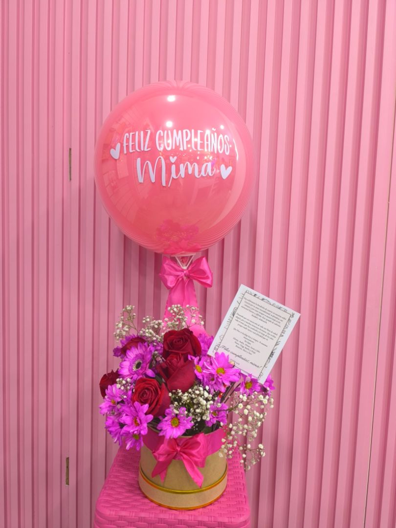 FLORES CON GLOBOS PERSONALIZADO 